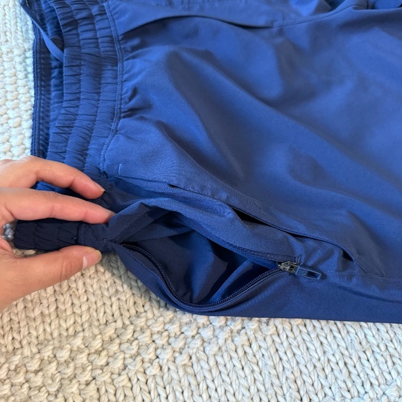 Lulu Lemon Short Pace Rival High-Rise Short - Picture 7 of 8